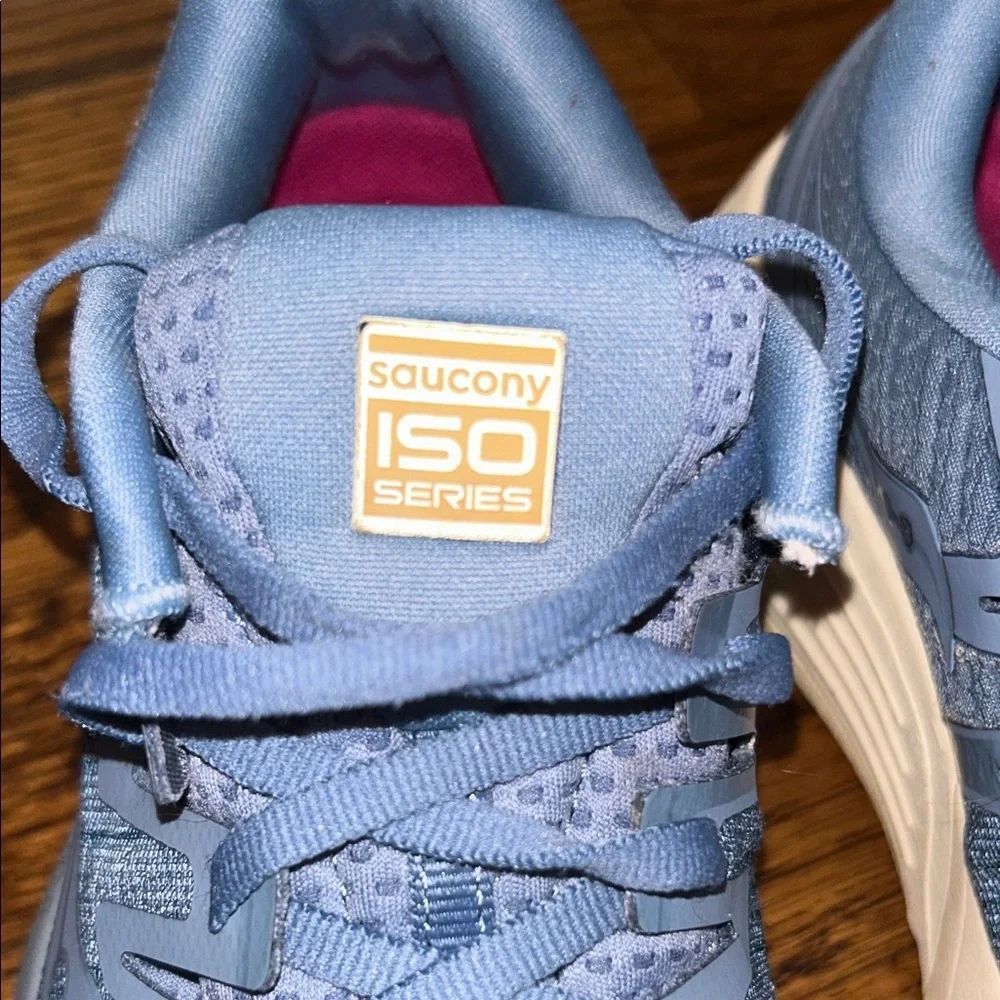 Saucony Women's Sky Blue Running Sneakers Women’s Size 8 Running Sneakers Shoes